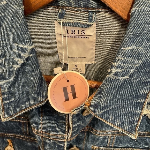 IRIS basic & contemporary denim jacket - Picture 10 of 11